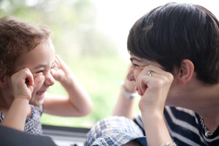 goofing around in the "sky train" (Gondola). 